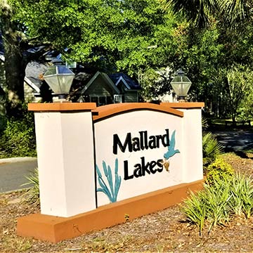 Mallard Lakes neighborhood entry sign. Mt Pleasant, SC.